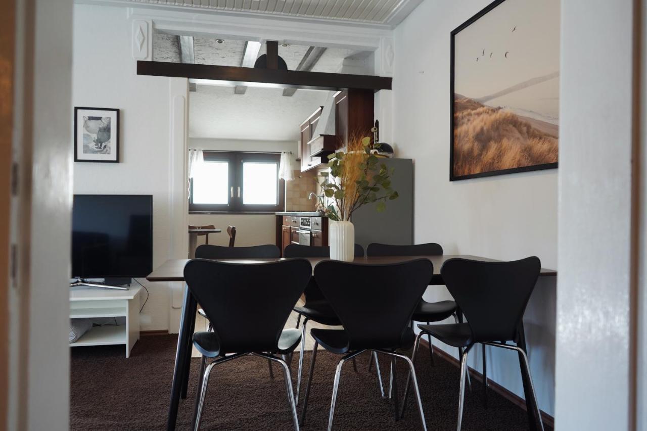 Unique: Geraeumig - Bhf-Nah - Parkplatz - Netflix Apartamento Bremen Exterior foto